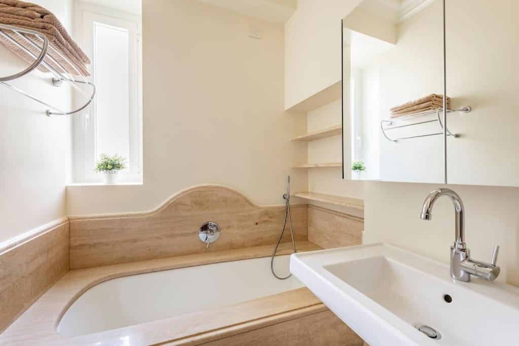 Il Giardino Garden View Apartment Milan Bagian luar foto